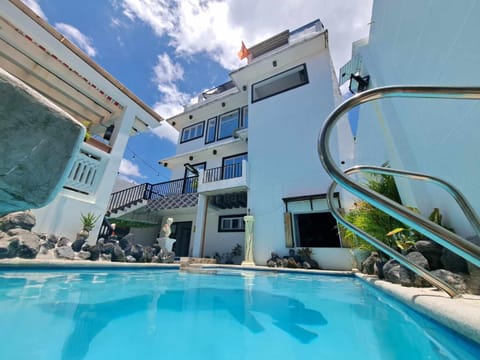Arthur Private Resort Villa in Bicol