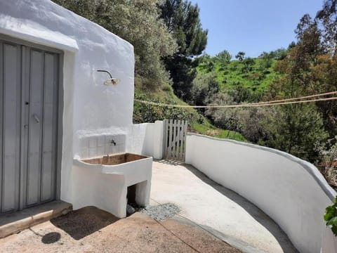 Cortijo típico andaluz en la sierra cerca de Frigiliana de Nerja y de las Playas House in Río de Torrox