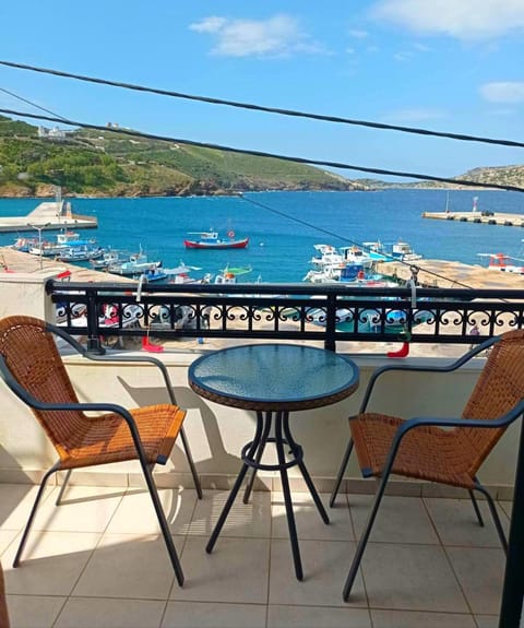 Natural landscape, View (from property/room), Balcony/Terrace, Mountain view, Sea view