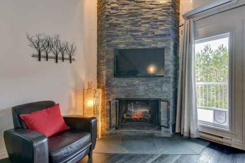 Le Cozy Nest by Gestion ELITE House in Mont-Tremblant