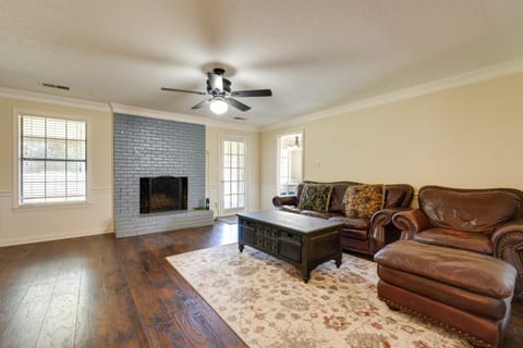 Southaven Vacation Rental about 10 Mi to Graceland! House in Southaven