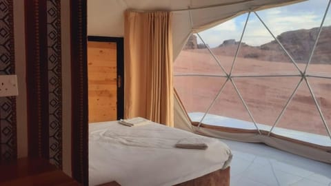 camp scylla Wadi Rum Luxury tent in South District