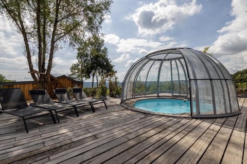 Ferienhaus mit Privatpool für 4 Personen ca 120 qm in Trois-Ponts, Wallonie Spa-Francorchamps und Umgebung Casa in Trois-Ponts