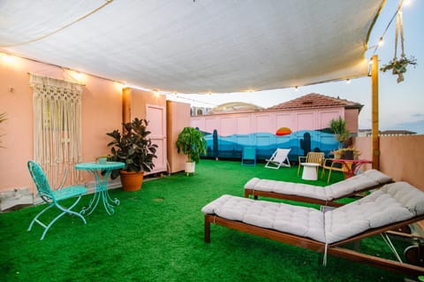 Balcony/Terrace, Garden view