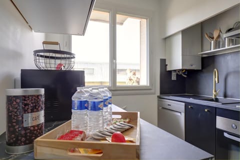 Kitchen or kitchenette, dishwasher, minibar, pet friendly, stove