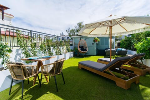 Seating area, Garden view