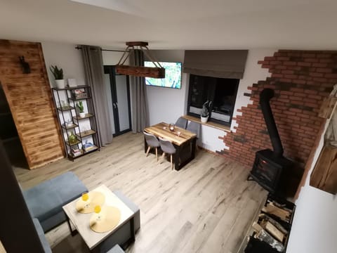 Library, TV and multimedia, Living room, Photo of the whole room, Seating area