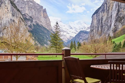 View (from property/room), Balcony/Terrace