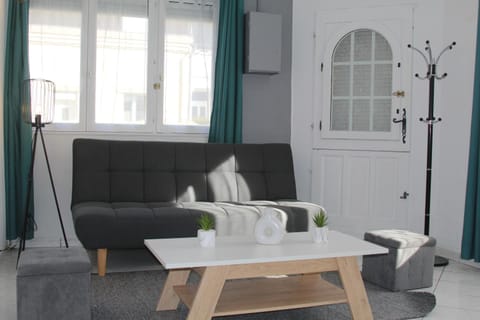 Appartement duplex avec cour 10 pers Apartment in Berck