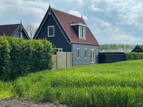 Vakantiehuis T Koetshuis House in Koudekerke