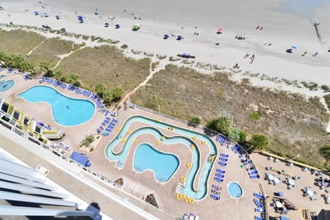 Oceanfront TOP LOCATION MODERN RESORT Lazy River Huge Pool Oasis Casa in Atlantic Beach