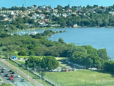 Loft com vista incrível no Barra Shopping Condo in Porto Alegre