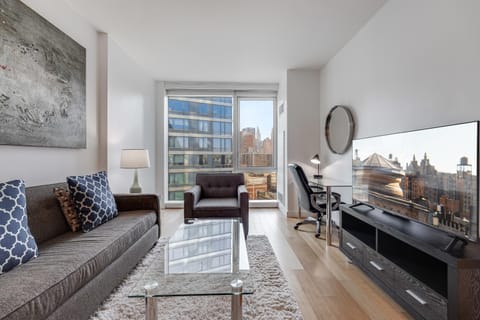 Global Luxury Suites at Via 57 Condo in Upper West Side