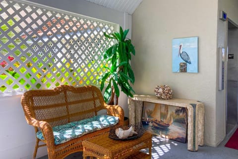 Pelican #1109 Apartment in Hutchinson Island