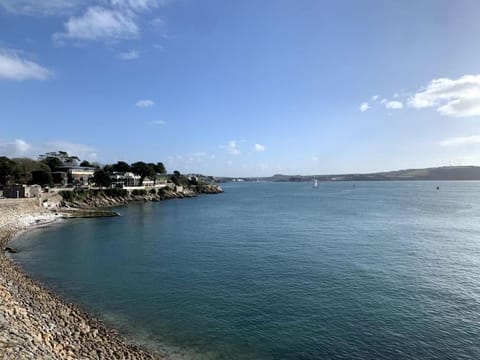 Nearby landmark, Day, Natural landscape, Beach