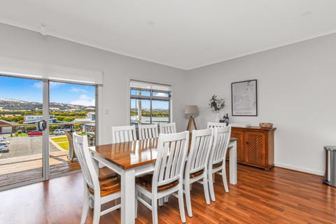 Chiton Views - 19A Albatross Ave, Chiton House in Port Elliot