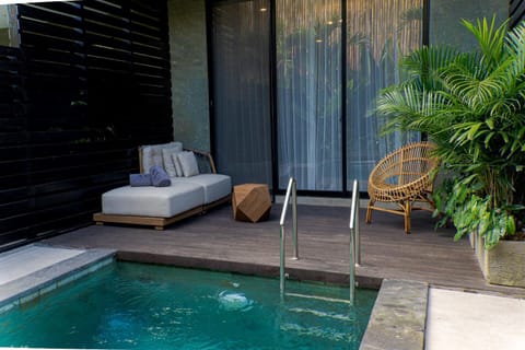 Patio, Day, Pool view, Swimming pool, sunbed