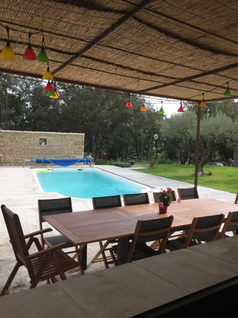 New Provencal country house of stone, with pool and all the comforts in Uzès Villa in Uzes