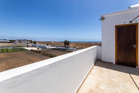 Natural landscape, View (from property/room), Balcony/Terrace, Balcony/Terrace, Sea view