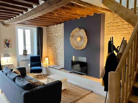 Living room, Seating area, flat iron