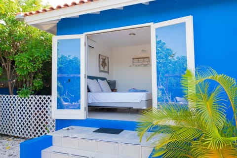 Bed, Day, Garden, View (from property/room), Bedroom, Garden view, sunbed