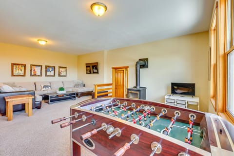 Granby Vacation Rental with Private Hot Tub! House in Granby