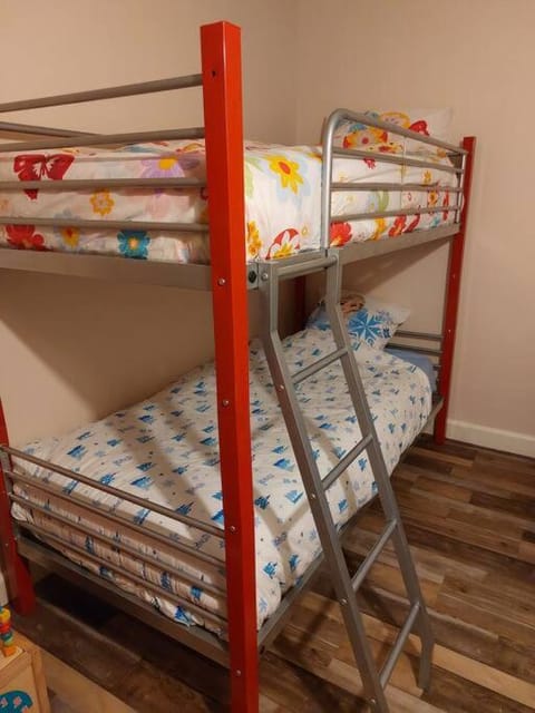 bunk bed