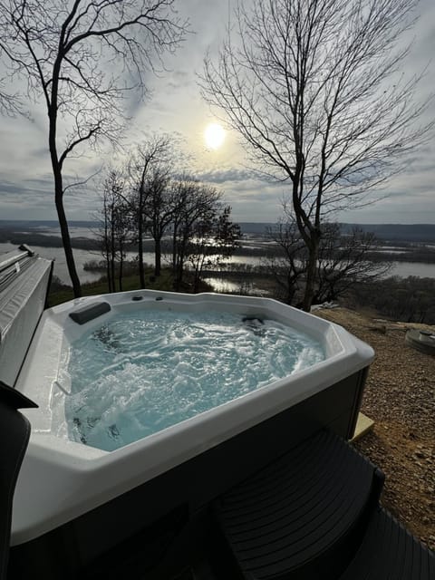 Day, Natural landscape, Hot Tub, Hot Tub