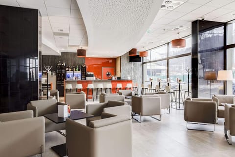 Bar/lounge