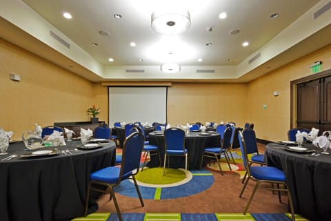 Meeting room(s)