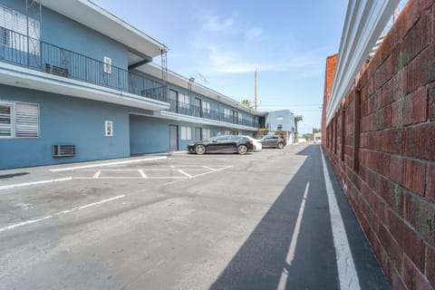 Parking lot