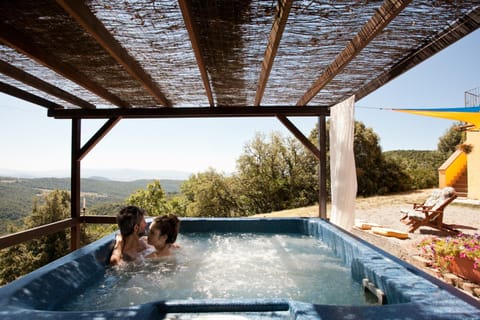 Hot tub