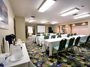 Meeting room(s)