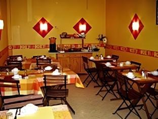 Coffee shop