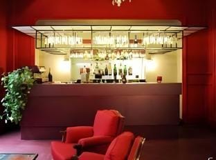 Bar/lounge