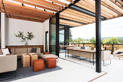 Bar/lounge