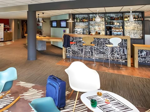 Bar/lounge