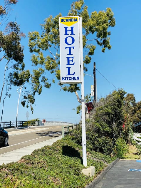 Parking lot