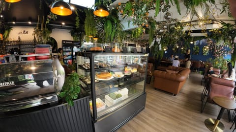 Coffee shop
