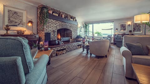 Bar/lounge