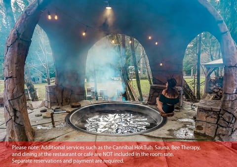 Hot tub