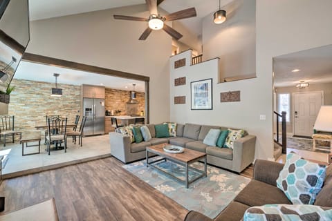 ‘Wasatch R&R’ Townhome w/ Grill ~ 11 Mi to Alta! Wohnung in Cottonwood Heights