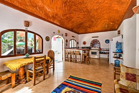 Tropical Sayulita Condo w/ Patio & Beach Access! Apartment in Sayulita