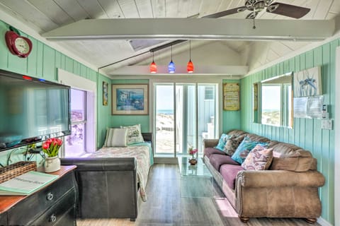 'Sea Turtle Suite' Condo w/ Clearwater Beach Views Casa in Clearwater Beach