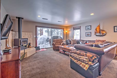 Cozy Incline Village Townhome w/ Private Deck Apartment in Incline Village