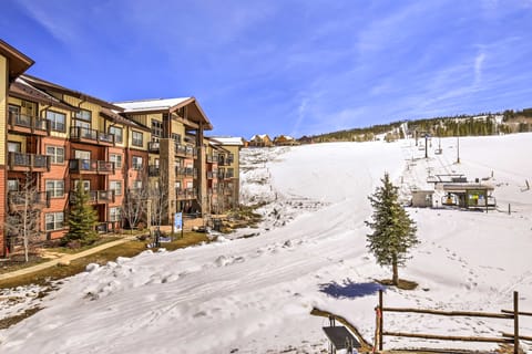 Granby Condo w/ Mtn Views & Ski-In/Ski-Out Access! Apartment in Granby