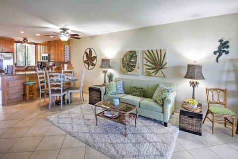 Kona Golf Condo on Eighteenth Tee w/ Pool Access Apartment in South Kona