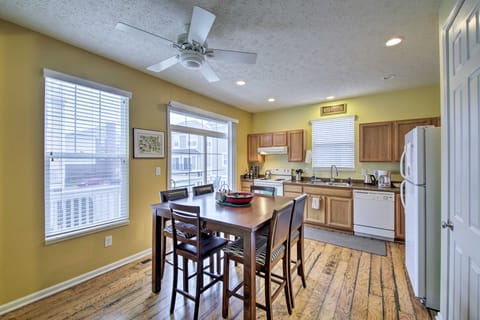 Arts & Design District Condo: Steps to Monon Trail Apartment in Carmel