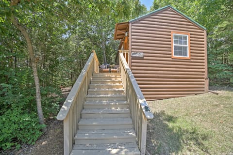 Rustic Cabin -Mins to Table Rock Lake & DT Branson Casa in Branson
