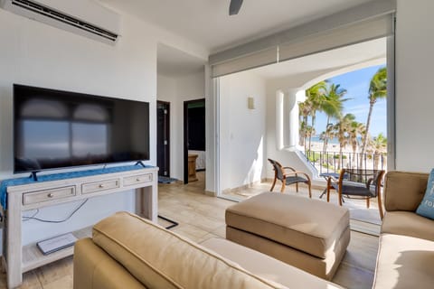 Mykonos Beachfront Condo in San Jose Del Cabo! Apartment in San Jose del Cabo